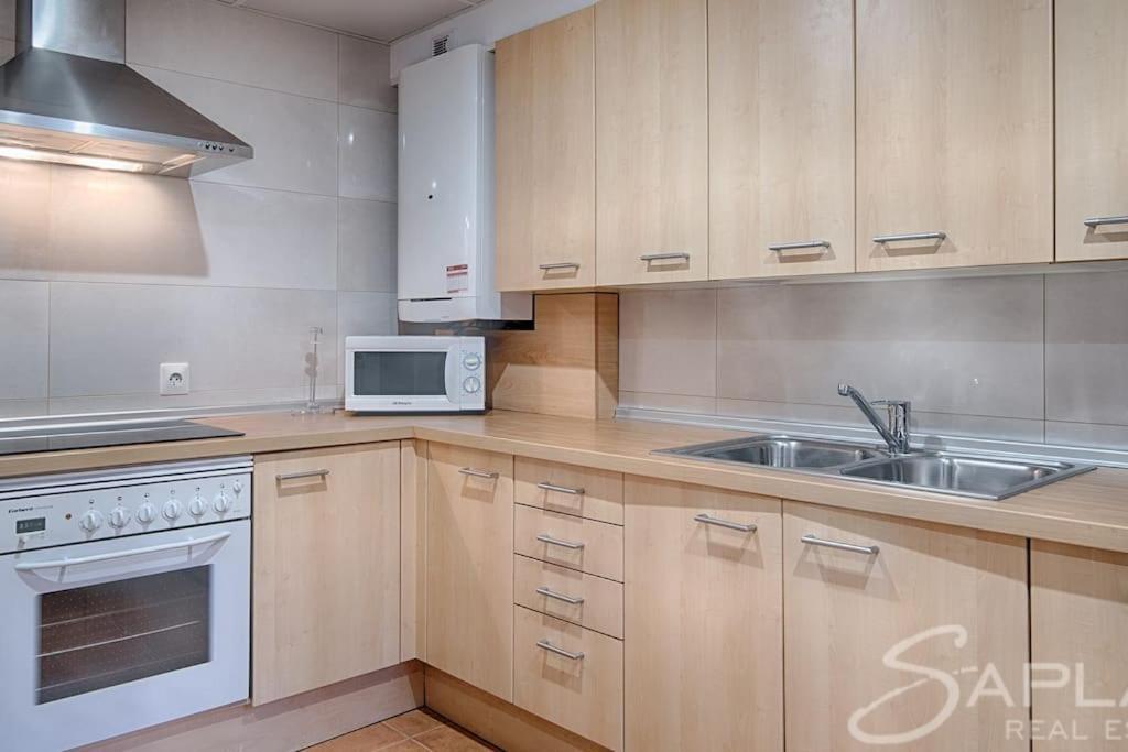 Saplan Real Estate Pensaueth Villa Salardú Kültér fotó
