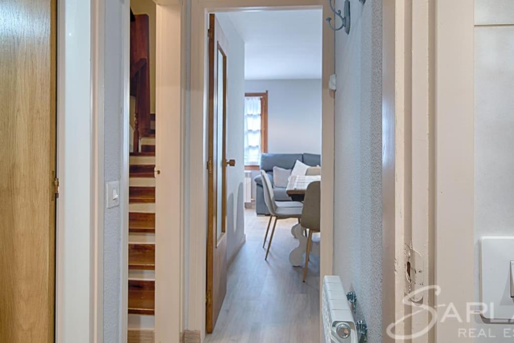 Saplan Real Estate Pensaueth Villa Salardú Kültér fotó