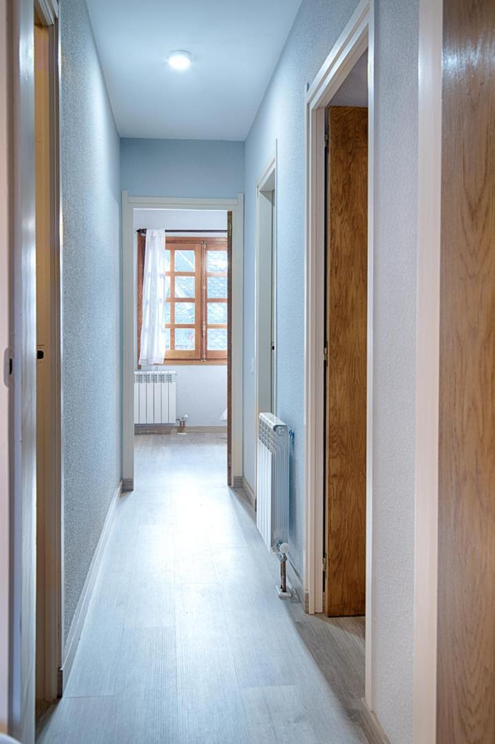 Saplan Real Estate Pensaueth Villa Salardú Kültér fotó